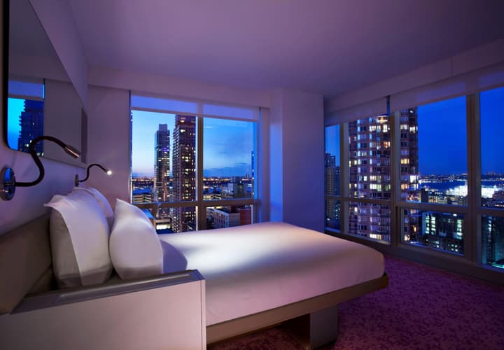 YOTEL New York Times Square, Select by Hilton