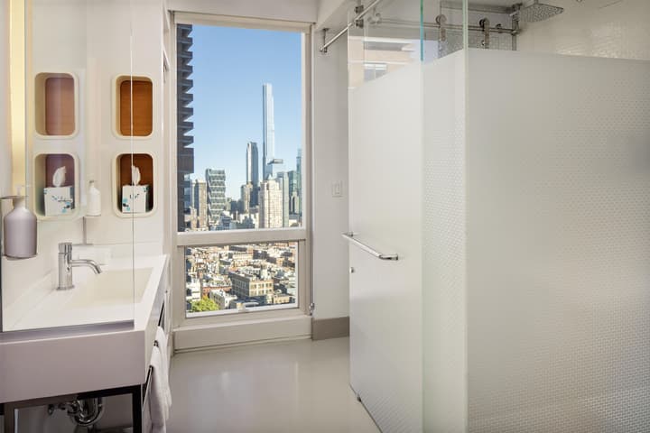 YOTEL New York Times Square, Select by Hilton