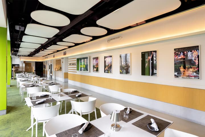 YOTEL New York Times Square, Select by Hilton