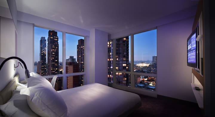 YOTEL New York Times Square, Select by Hilton