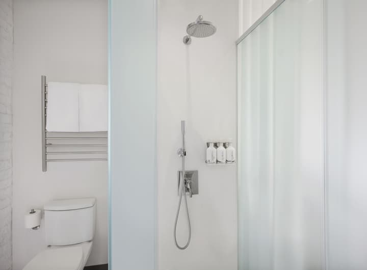 YOTEL New York Times Square, Select by Hilton