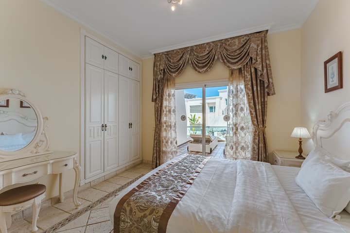 Flamingo Suites Boutique Hotel