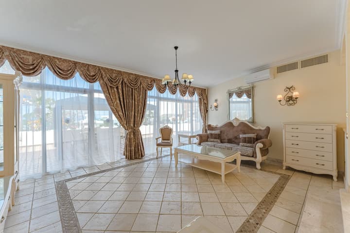Flamingo Suites Boutique Hotel