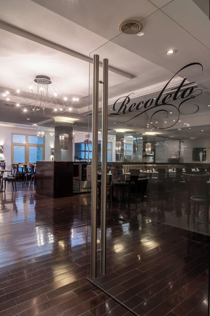 Hotel Intersur Recoleta