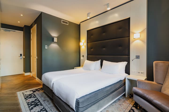 Hotel JL No76