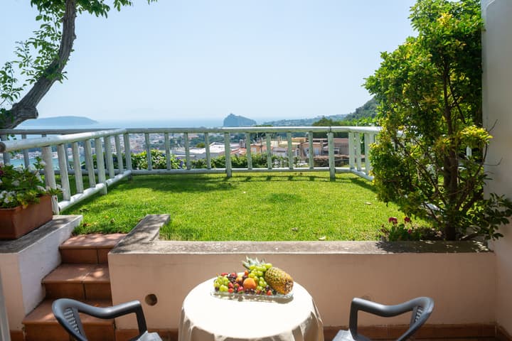 Hotel Villa Ireos