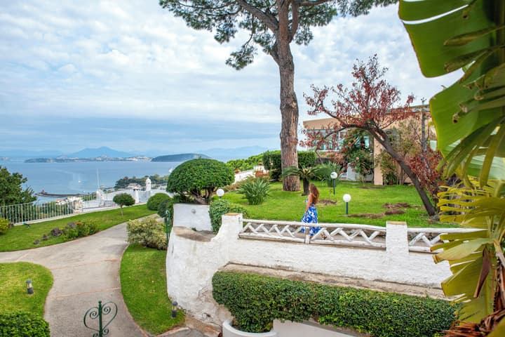 Hotel Villa Ireos
