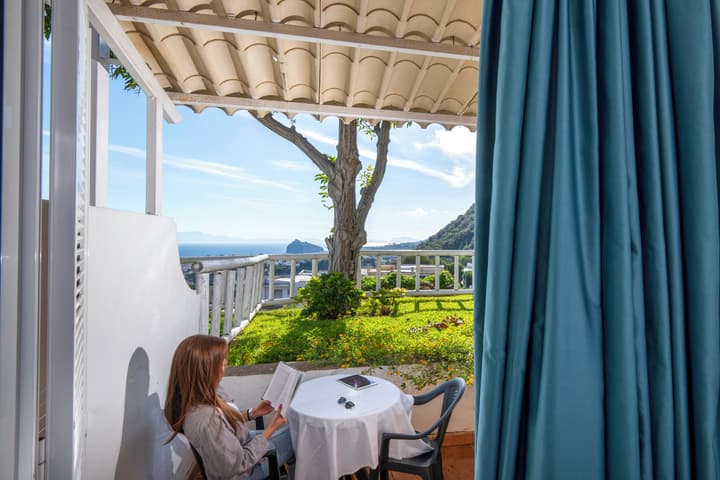 Hotel Villa Ireos