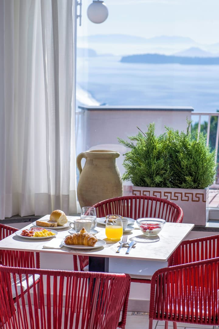 Hotel Villa Ireos