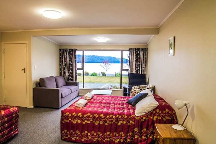 Te Anau Lakeview Holiday Park & Motels