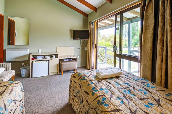 Te Anau Lakeview Holiday Park & Motels