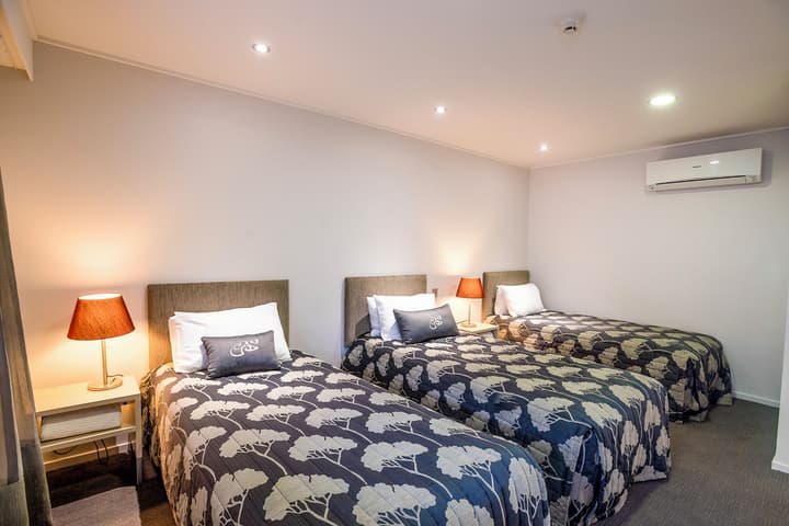 Te Anau Lakeview Holiday Park & Motels