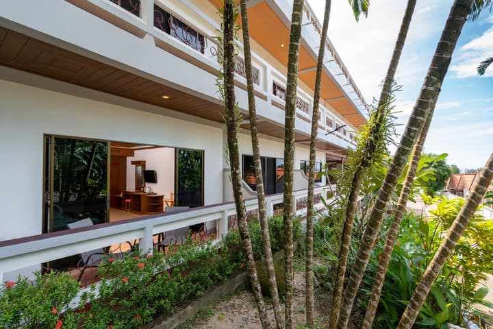 Memory Karon Resort