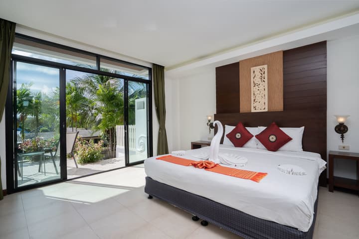 Memory Karon Resort