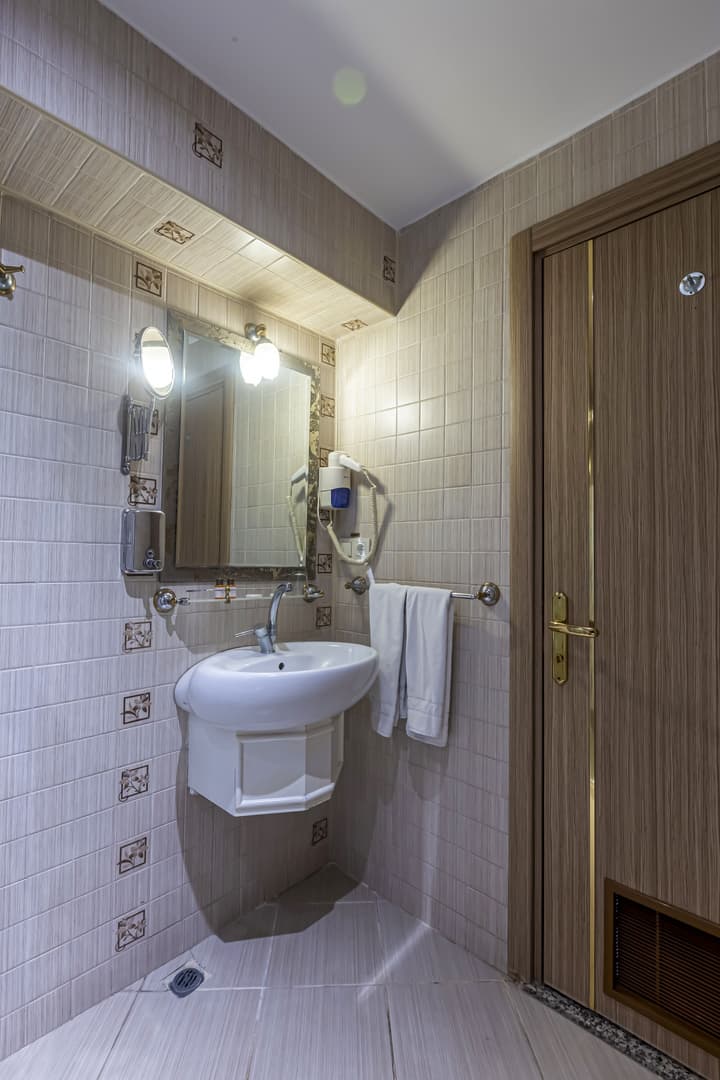 Marmaray Hotel