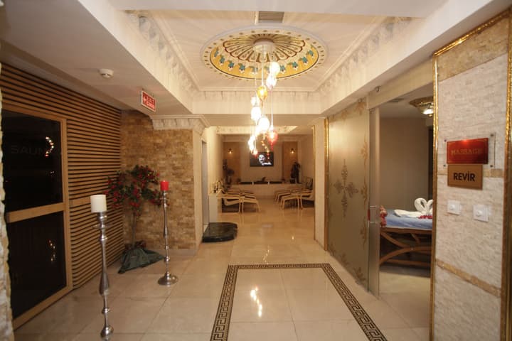 Marmaray Hotel
