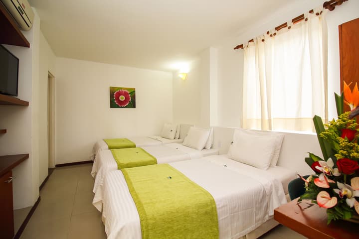 Hotel Imbanaco