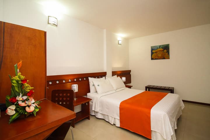 Hotel Imbanaco