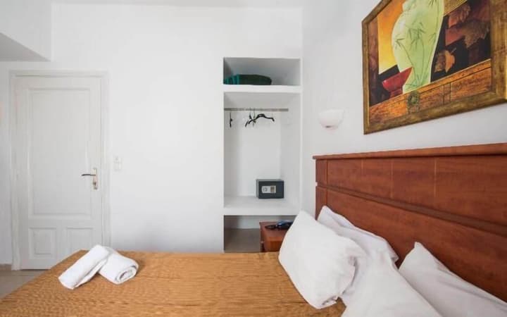 Giannoulaki Hotel