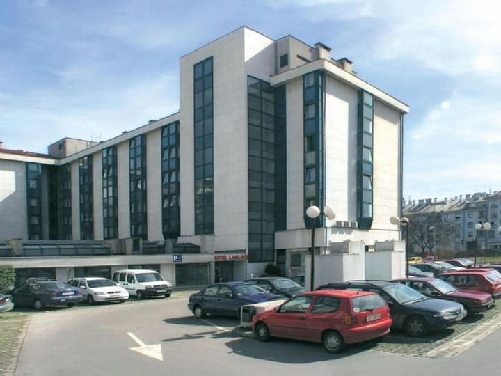 Hotel Laguna