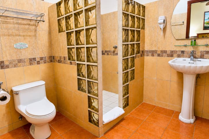 Hotel Casa Roland Golfito Resort