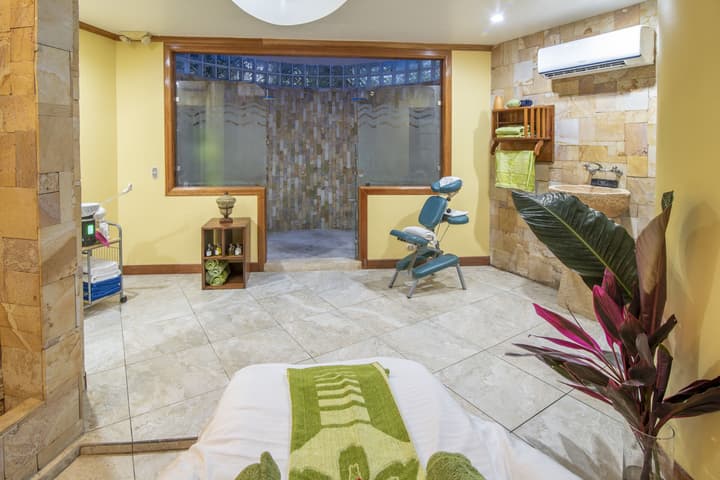 Hotel Casa Roland Golfito Resort