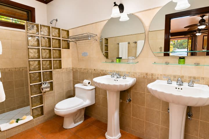 Hotel Casa Roland Golfito Resort
