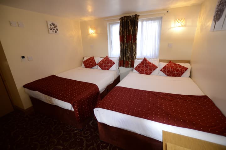 Britannia Inn Hotel