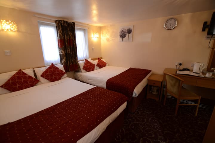 Britannia Inn Hotel