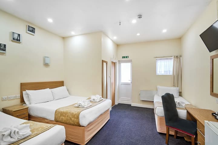 Britannia Inn Hotel