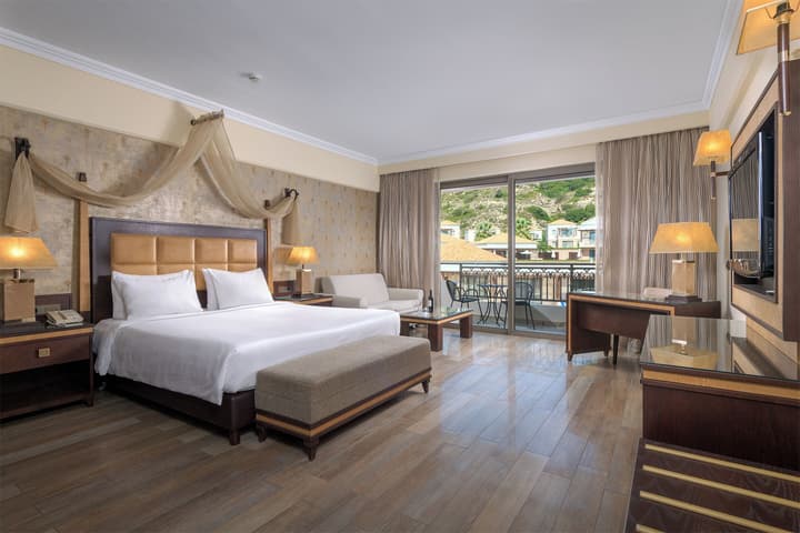 La Marquise Luxury Resort Complex