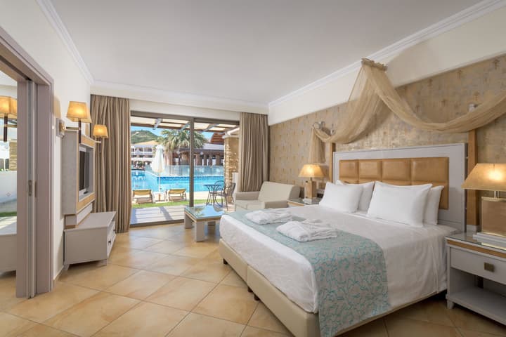 La Marquise Luxury Resort Complex