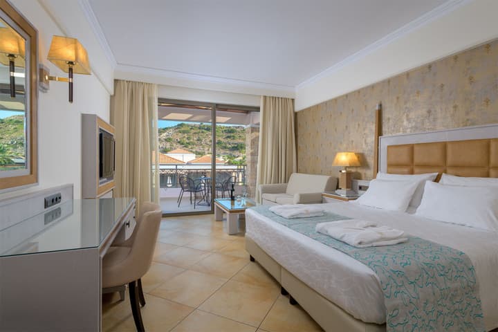 La Marquise Luxury Resort Complex