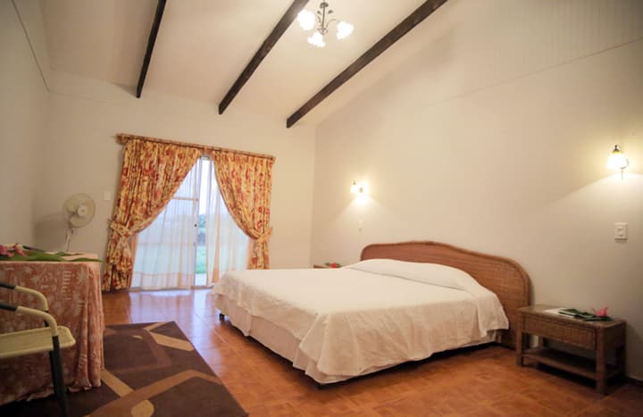 Tupa Hotel
