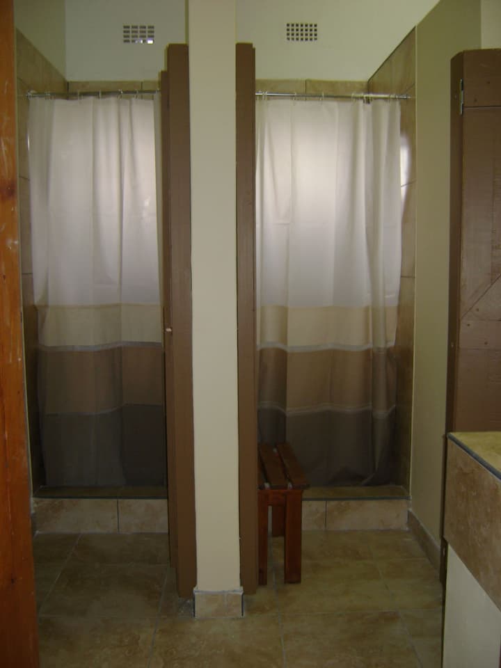 A Sunflower Stop - Hostel