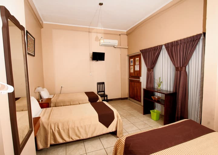 Hotel Las Colinas