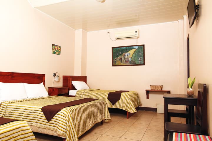Hotel Las Colinas