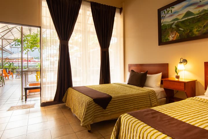 Hotel Las Colinas