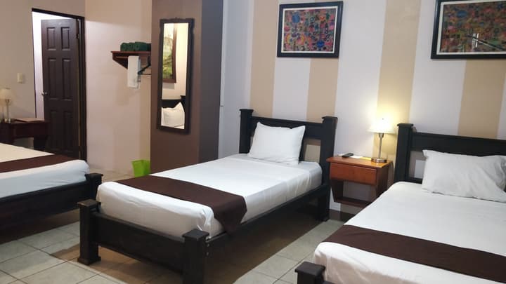 Hotel Las Colinas
