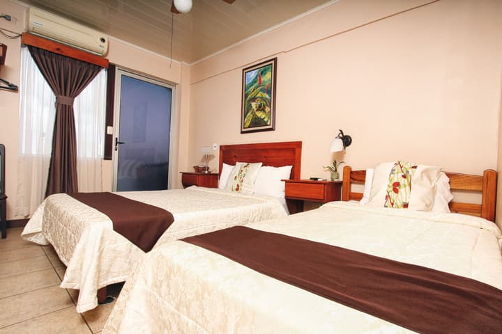 Hotel Las Colinas