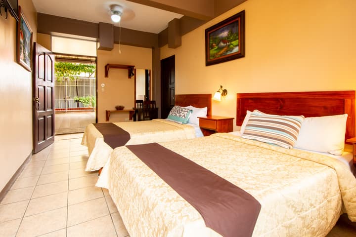 Hotel Las Colinas