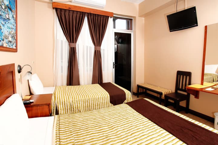 Hotel Las Colinas