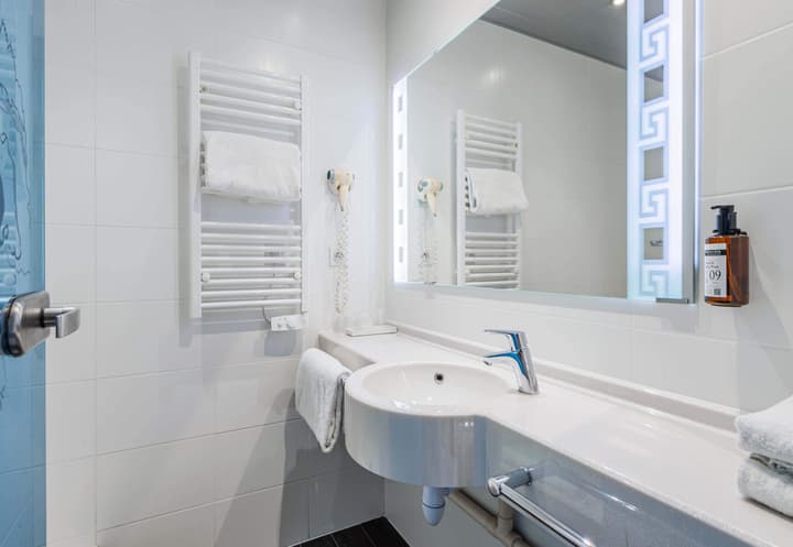 B&B HOTEL Colmar Liberté 4 étoiles