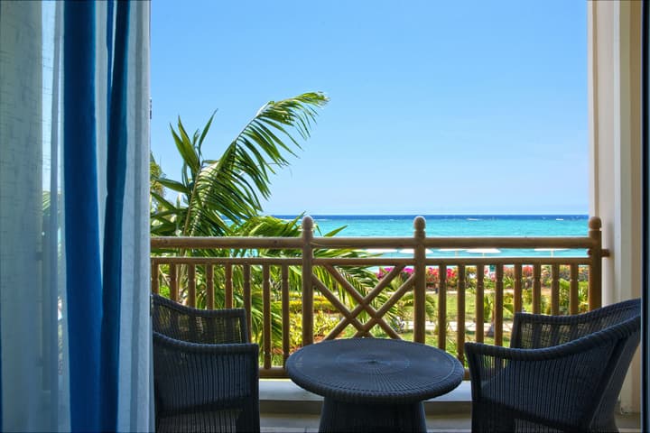 Pearle Beach Resort & Spa