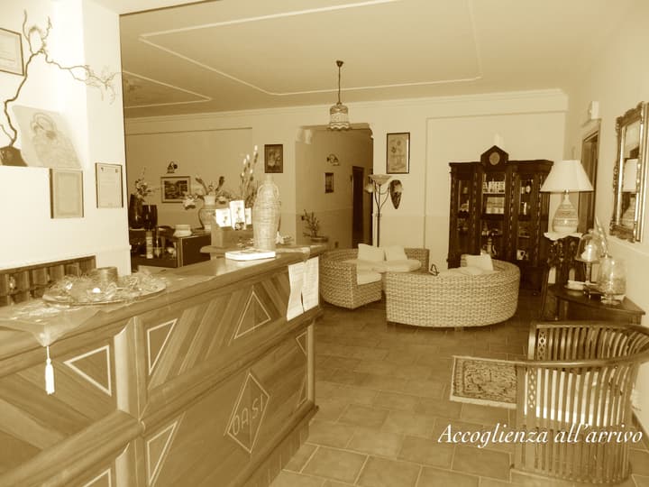 Hotel Oasi