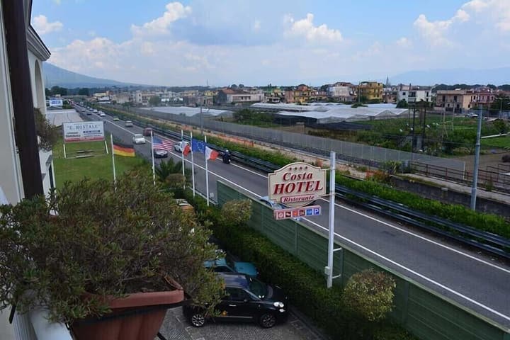 Costa Hotel