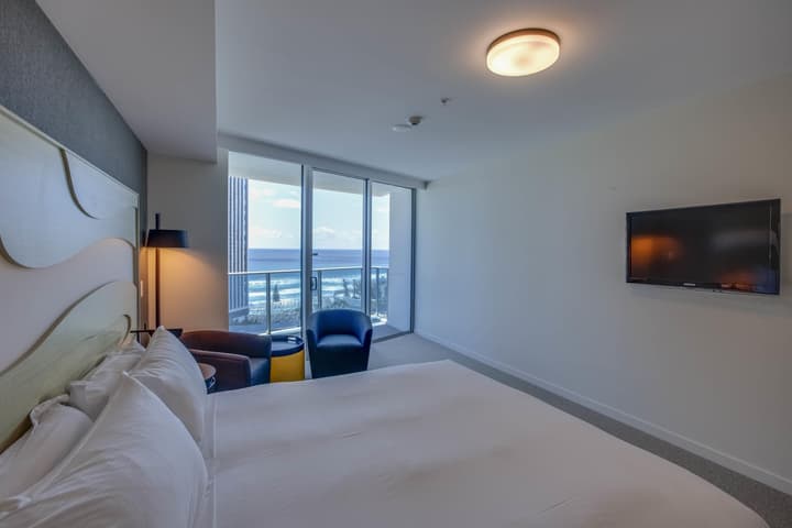 Hilton Surfers Paradise Hotel & Residences