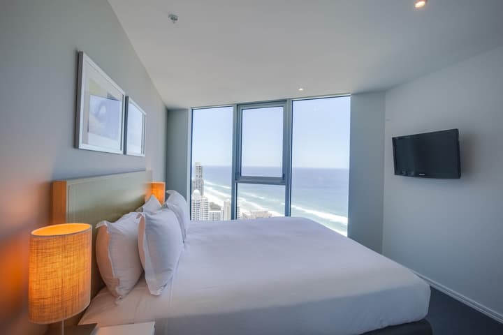 Hilton Surfers Paradise Hotel & Residences