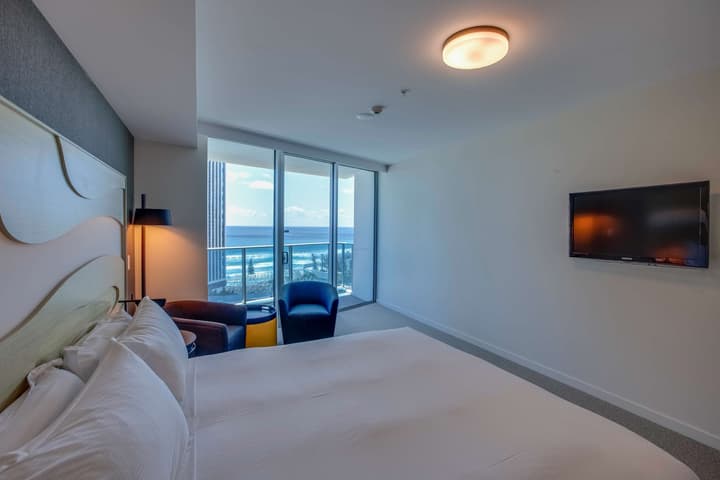 Hilton Surfers Paradise Hotel & Residences