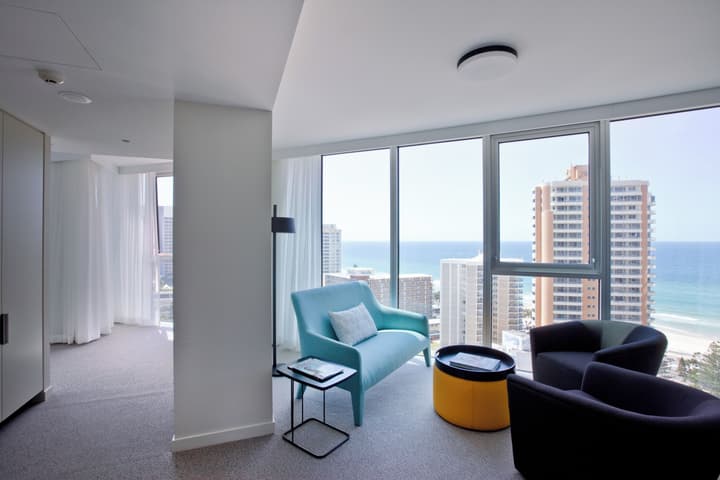 Hilton Surfers Paradise Hotel & Residences